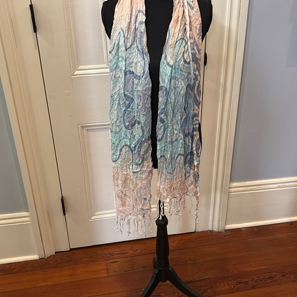 Colorful Patterned Scarf - Picture 8 of 10